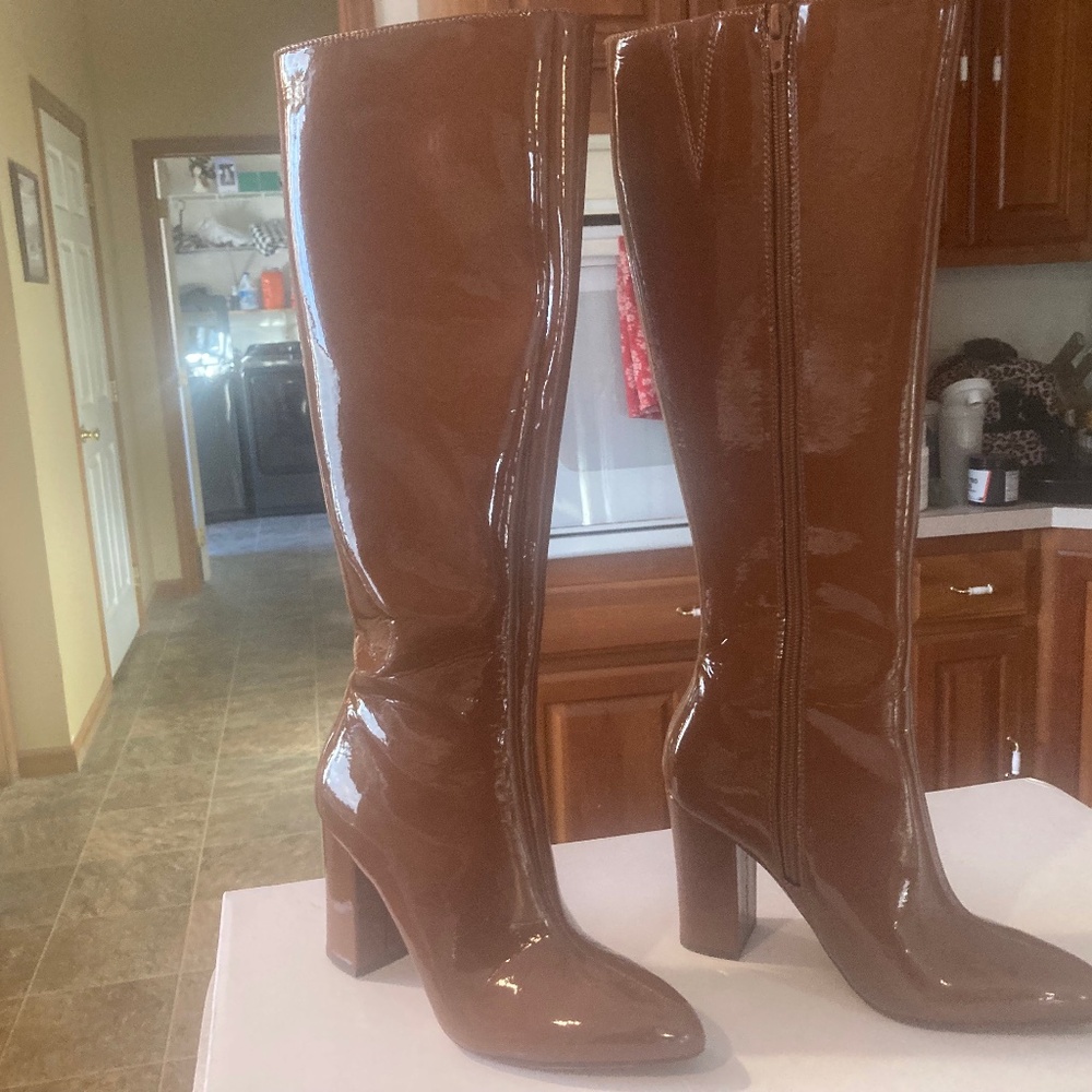 Ladies tall shaft boots